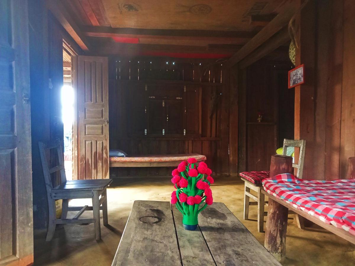 Shanta Ghar A Rustic Guesthouse Chitwan Exteriör bild