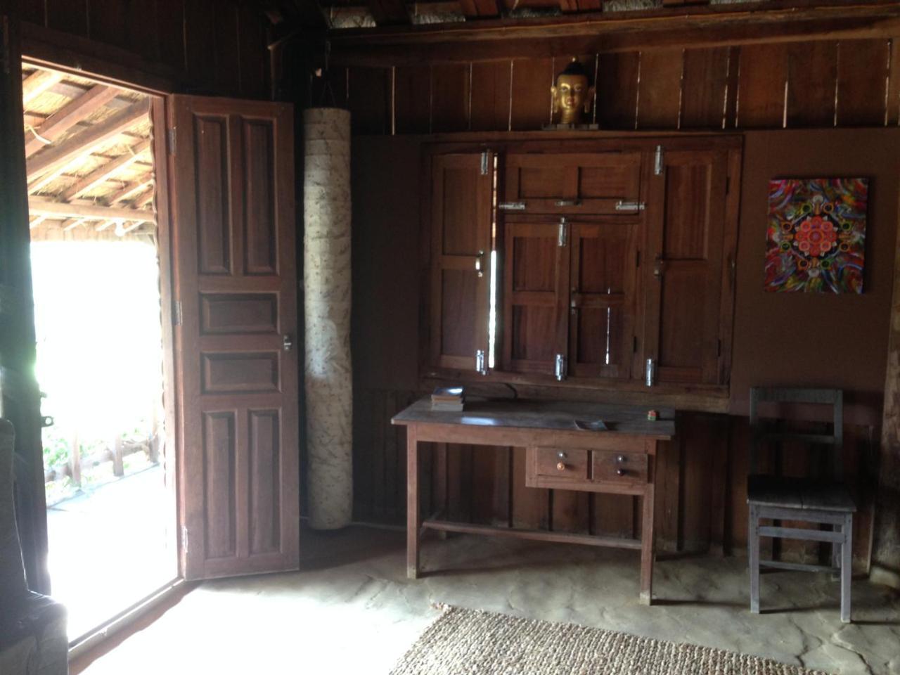 Shanta Ghar A Rustic Guesthouse Chitwan Exteriör bild