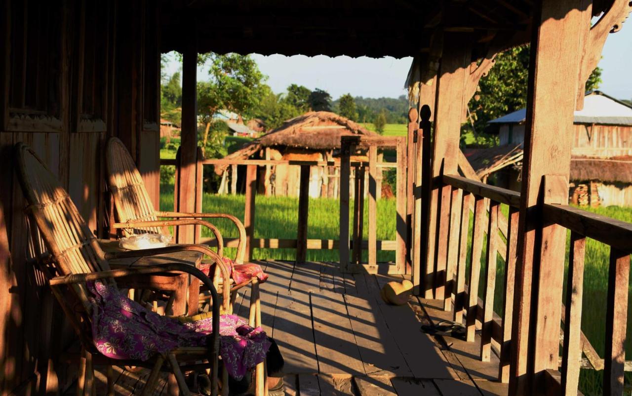 Shanta Ghar A Rustic Guesthouse Chitwan Exteriör bild